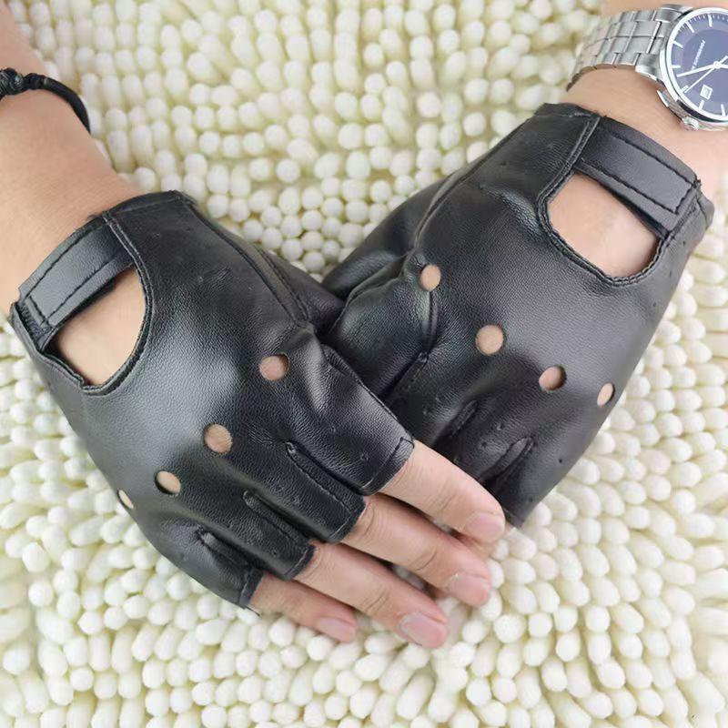 قفازات رجالية نصفية الأصابع من - مراجعة Leather Driving Glove وسعره